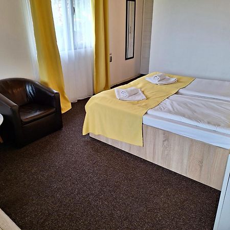 Pensiunea Tinelu Brasov 사셀레 외부 사진